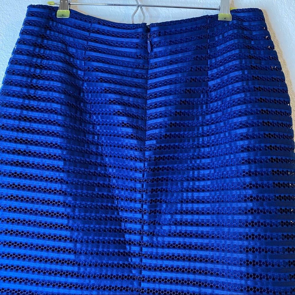 New York & Company Royal Mesh-Stripe Pencil Skirt - Picture 6 of 9